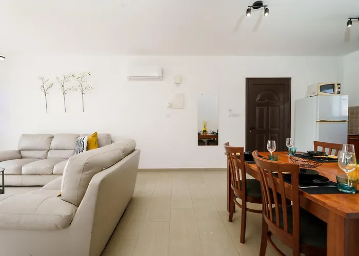 Apartment Sun \'N Joy