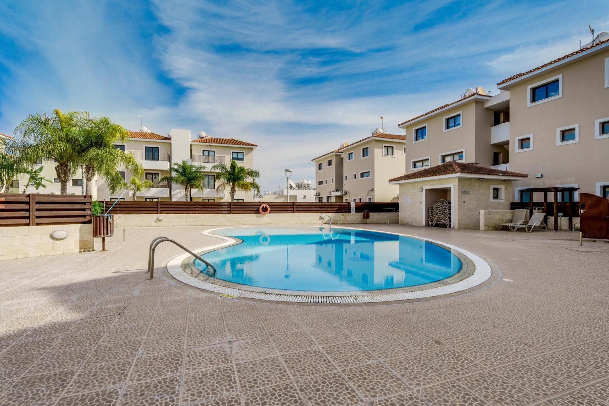 Sun 'n Joy Apartment